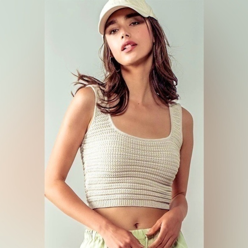 3/$30 _  H&M |  crochet knit cream crop tank top square neckline - size M
